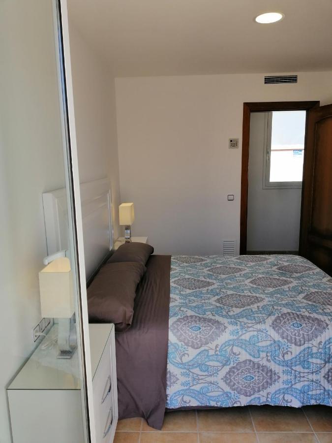 Villa Pinuelo Es Mercadal Luaran gambar